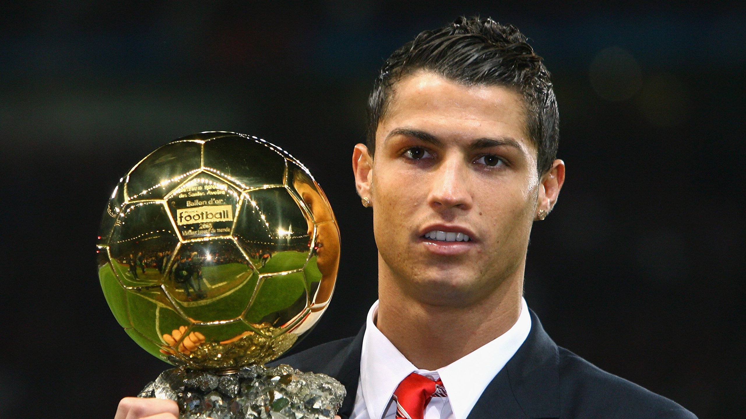 挑战重重，亚冠比赛彰显团队实力，亚冠冠军赛